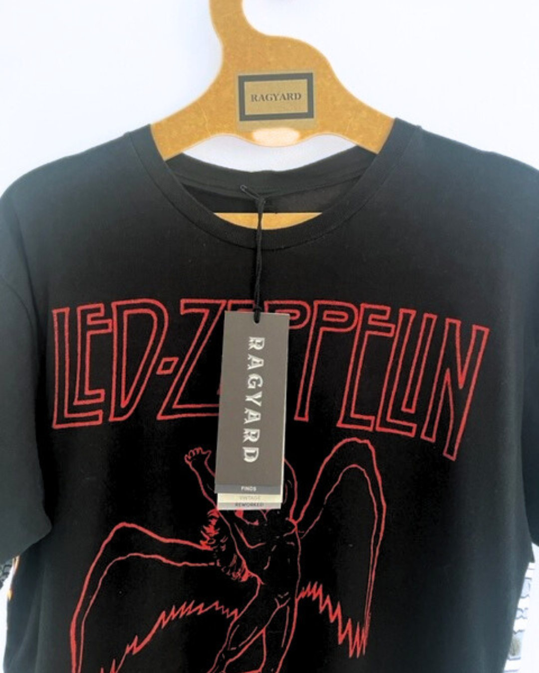 Vintage LED ZEPPELIN Band T-shirt with Patchwork band tee back