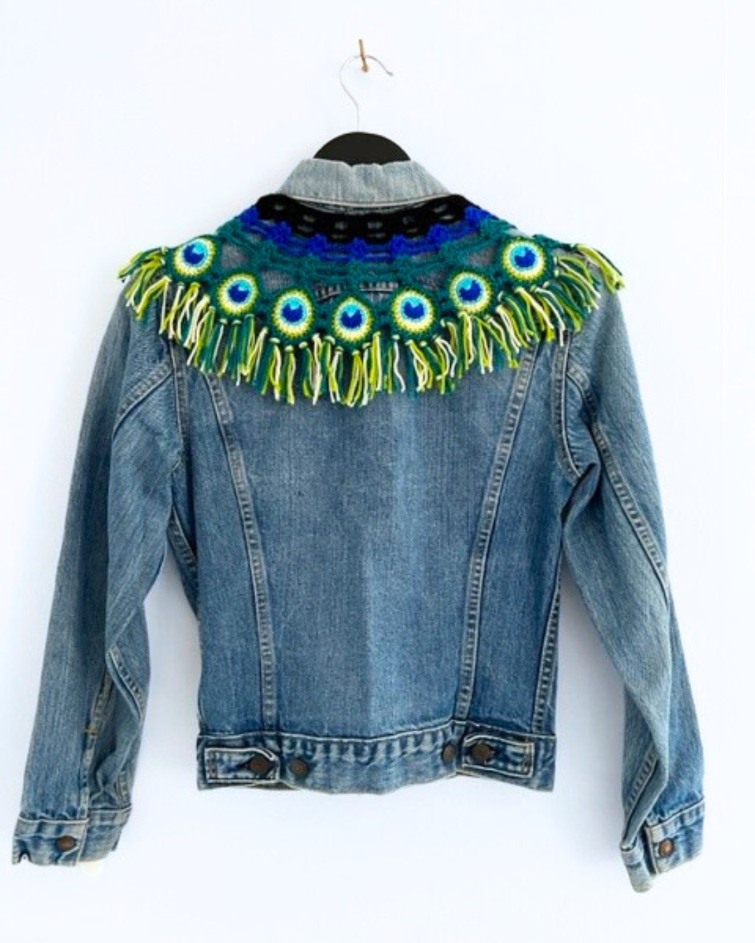 Vintage LEVI denim jacket with detachable macrame peacock collar