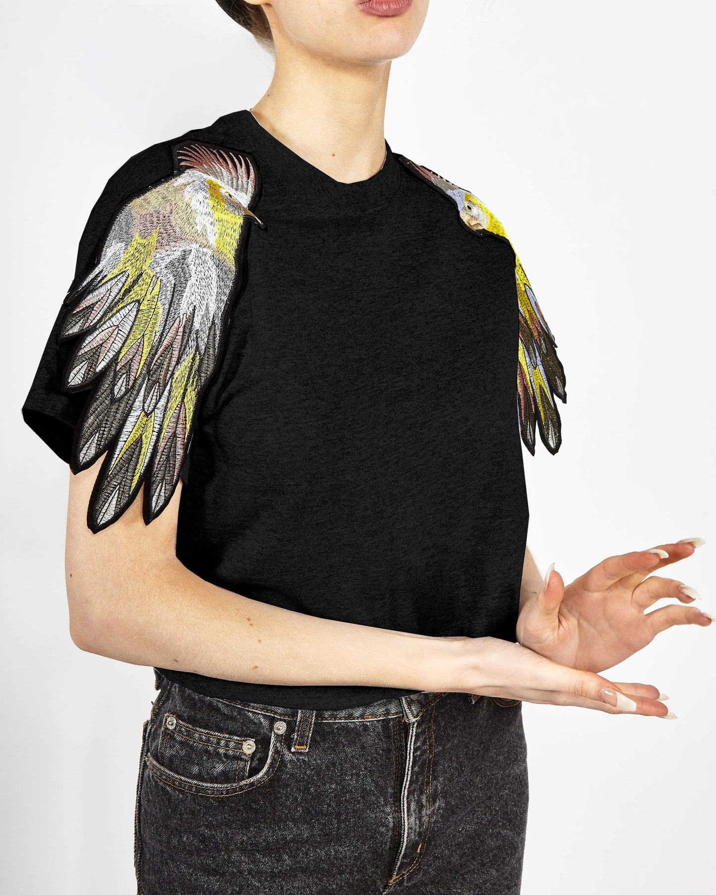 Evergreen - Black Parrot Patch T-Shirt